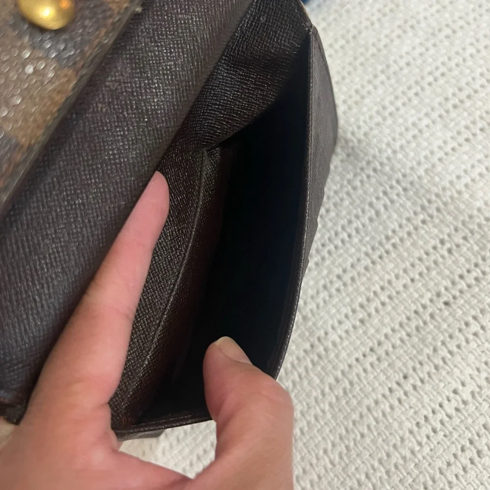Louis Vuitton Trifold Wallet in signature Damier Ebene